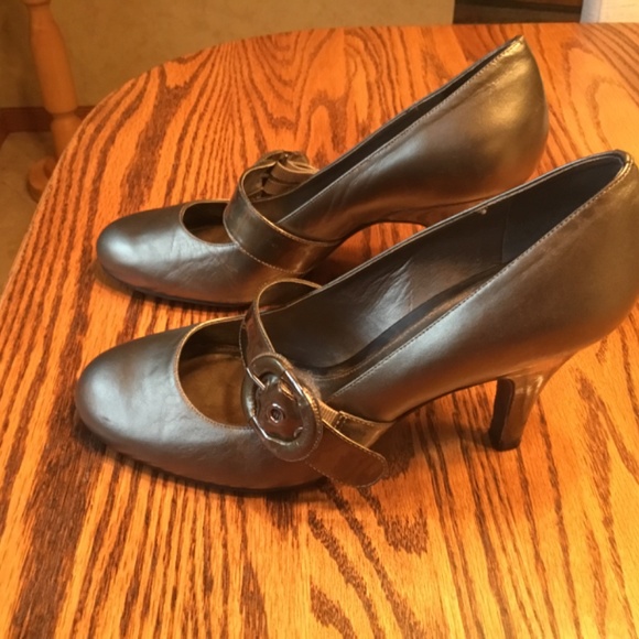 Antonio Melani  3.5" Heels. SZ 10M - Picture 4 of 6